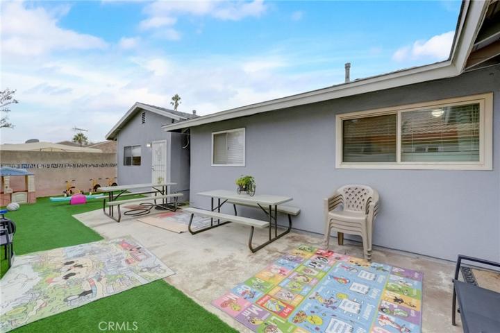402 Moorehaven Drive, Carson, California 90746