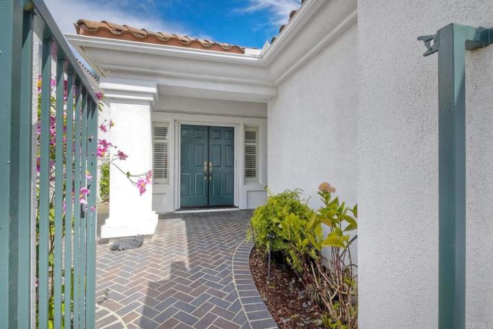 Courtyard Entry