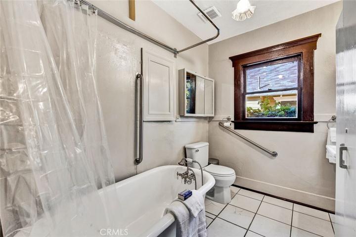 707 S Birch Street, Santa Ana, California 92701