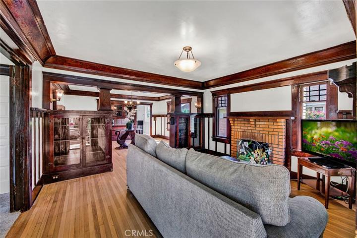 707 S Birch Street, Santa Ana, California 92701