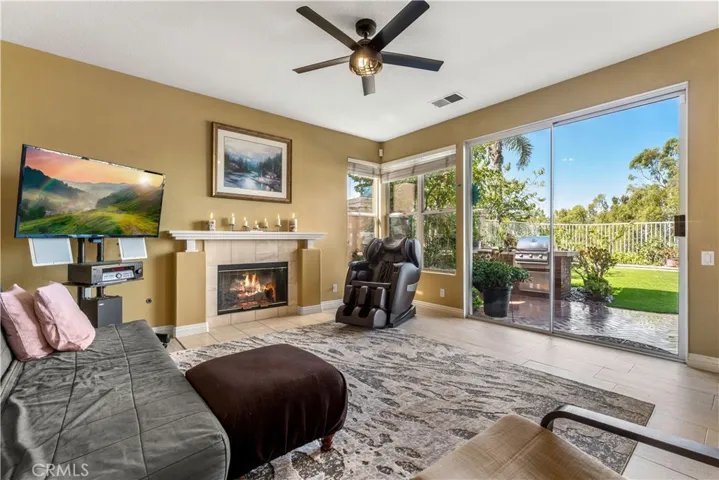 8171 E Marblehead Way, Anaheim Hills, California 92808