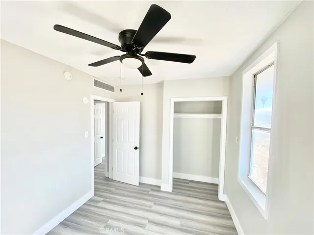 251 Juniper Street, Barstow, California 92311