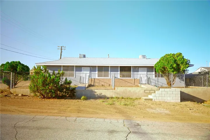 251 Juniper Street, Barstow, California 92311