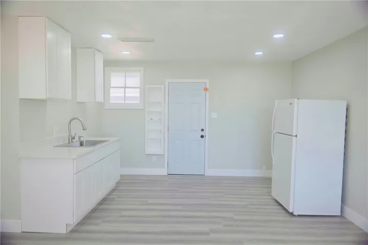 251 Juniper Street, Barstow, California 92311
