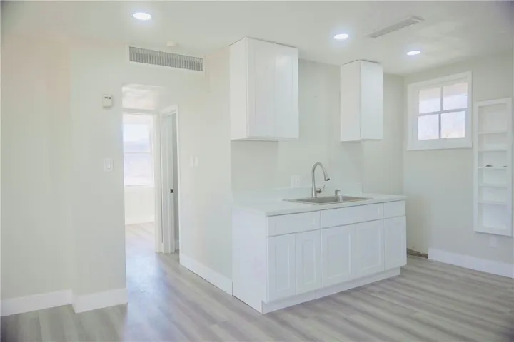 251 Juniper Street, Barstow, California 92311