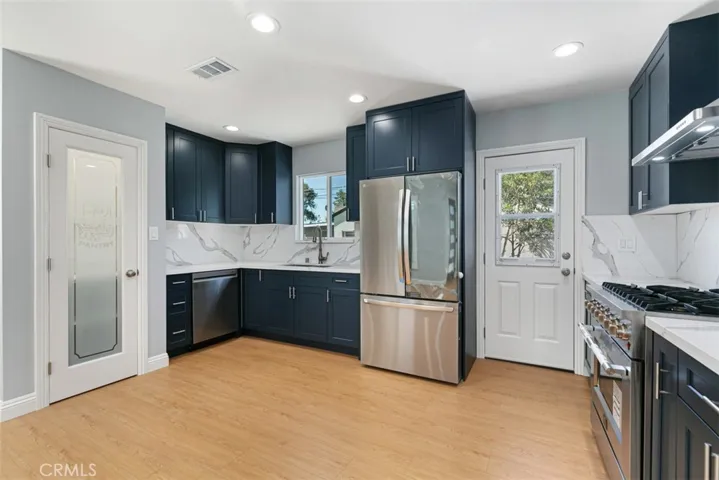2401 Saint Joseph Avenue, Long Beach, California 90815
