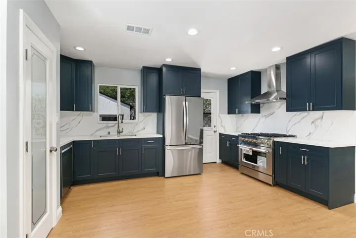 2401 Saint Joseph Avenue, Long Beach, California 90815