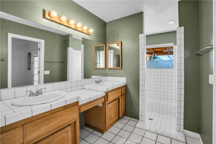 56848 Free Gold Drive, Yucca Valley, California 92284