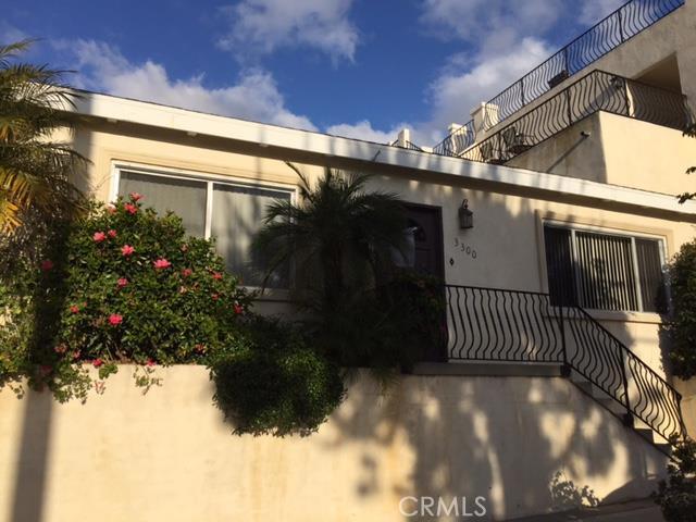 3300 Seaview Avenue, Corona del Mar, California 92625