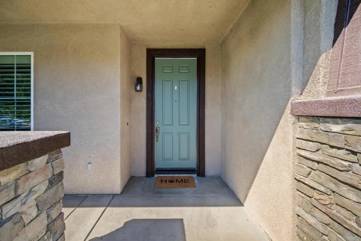37105 Almond Circle, Murrieta, California 92563