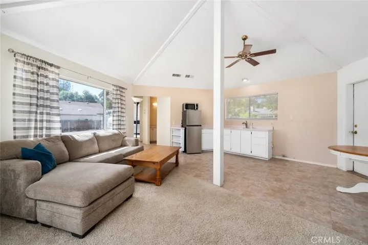 9550 Carmelita Avenue, Atascadero, California 93422