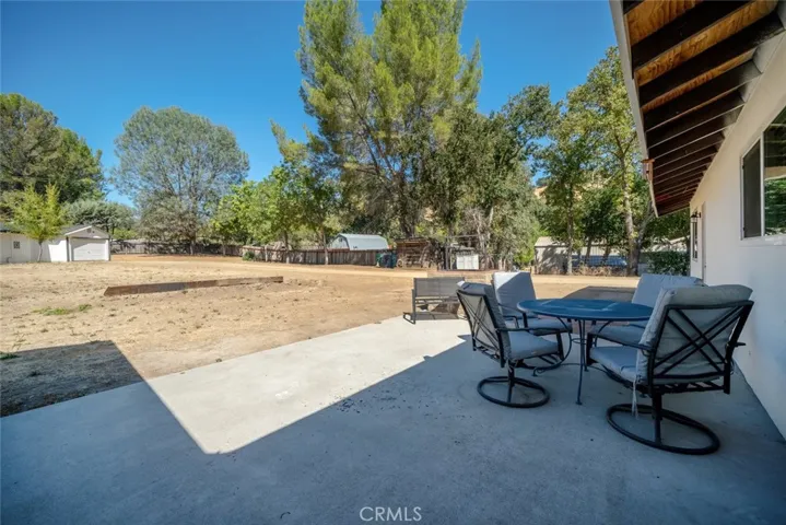 9550 Carmelita Avenue, Atascadero, California 93422