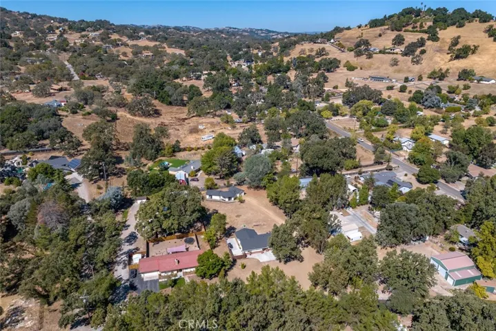 9550 Carmelita Avenue, Atascadero, California 93422