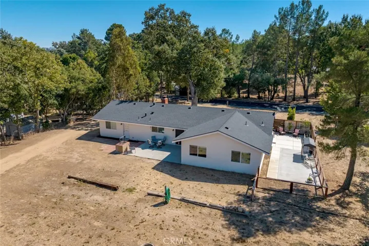 9550 Carmelita Avenue, Atascadero, California 93422