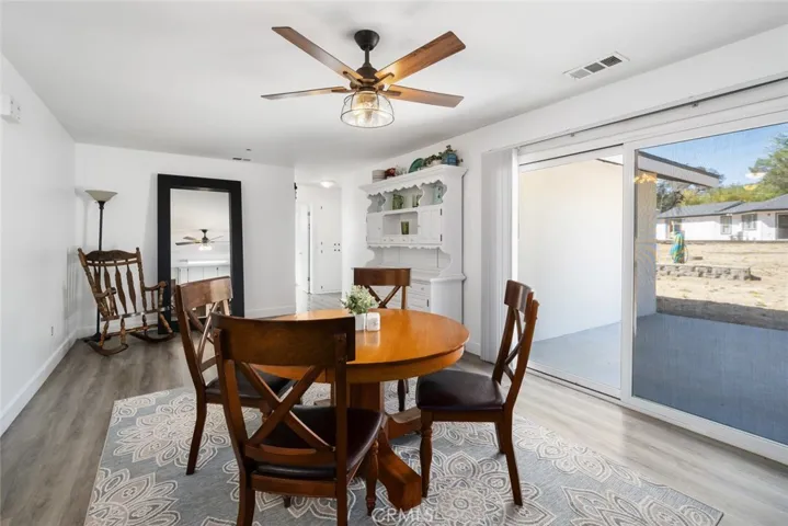 9550 Carmelita Avenue, Atascadero, California 93422