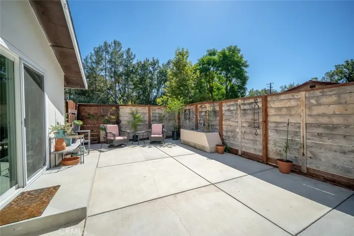 9550 Carmelita Avenue, Atascadero, California 93422