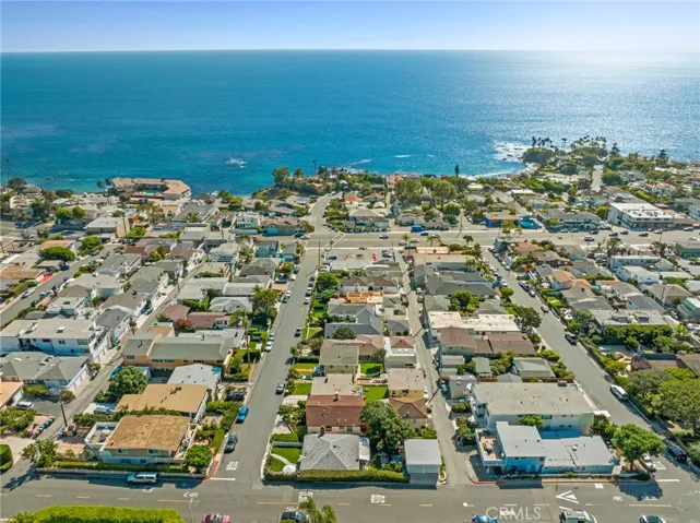298 Beverly Street, Laguna Beach, California 92651
