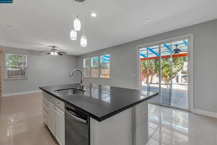 34 Fuller Ct, Oakley, California 94561