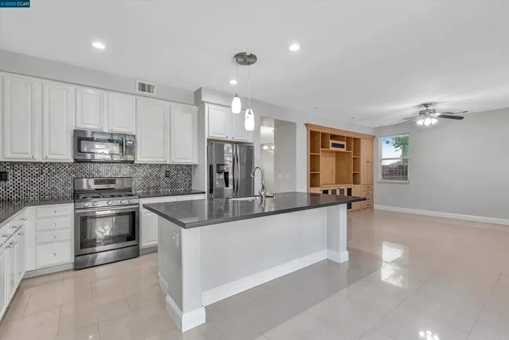 34 Fuller Ct, Oakley, California 94561