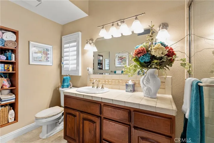1287 Fairway Oaks Avenue, Banning, California 92220