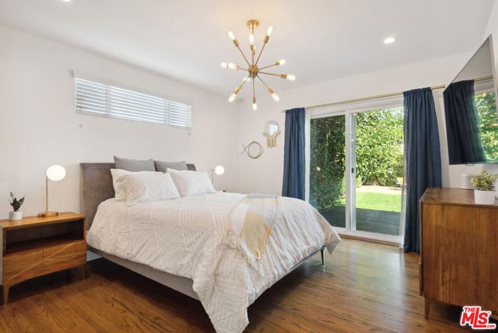 3820 S Muirfield Road, Los Angeles, California 90008