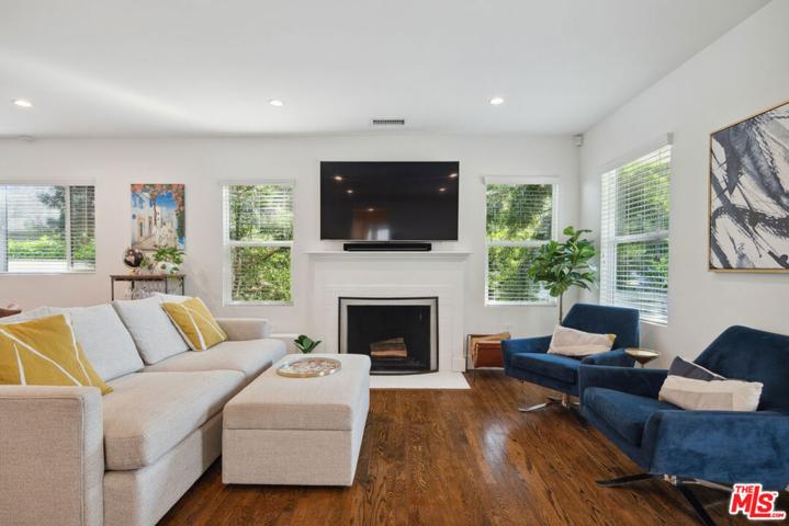 3820 S Muirfield Road, Los Angeles, California 90008