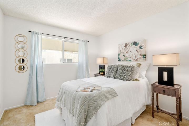 9731 Via Roma, Los Angeles, California 91504