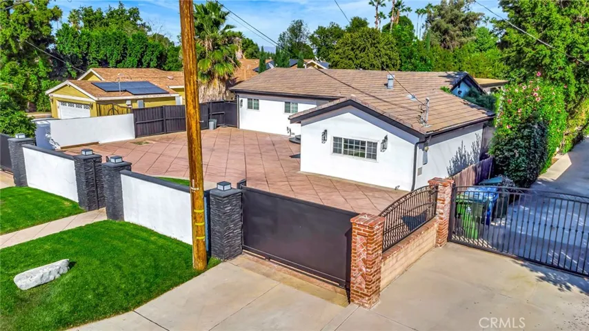 6050 Corbin Avenue, Tarzana, California 91356