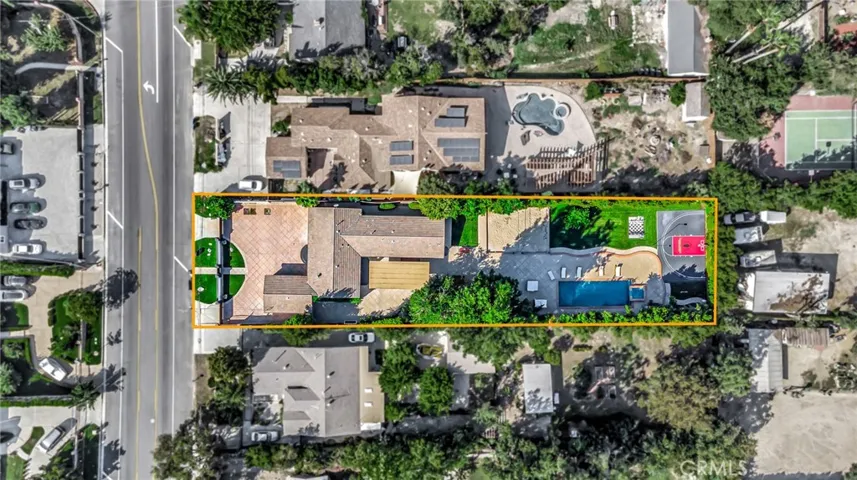 6050 Corbin Avenue, Tarzana, California 91356