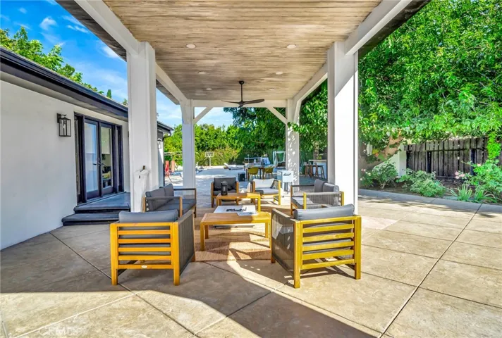 6050 Corbin Avenue, Tarzana, California 91356