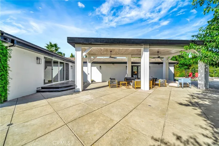 6050 Corbin Avenue, Tarzana, California 91356