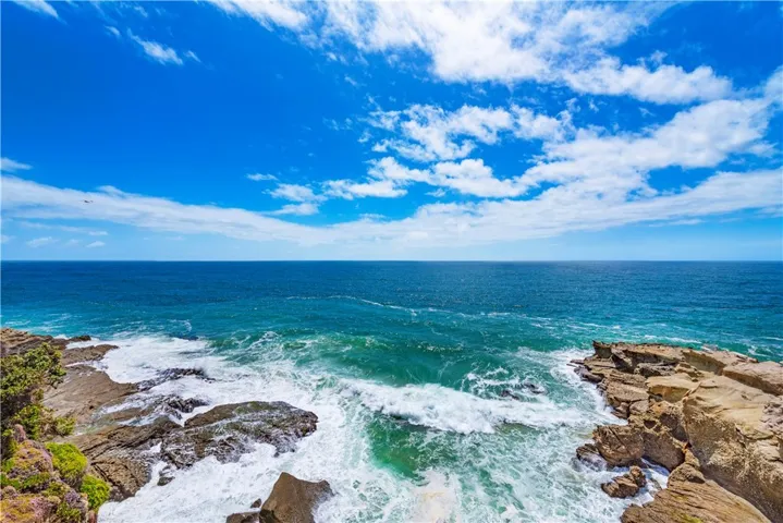16 N La Senda Drive, Laguna Beach, California 92651