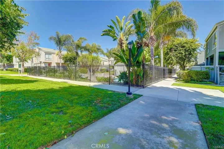 2640 W Segerstrom Avenue Unit A, Santa Ana, California 92704