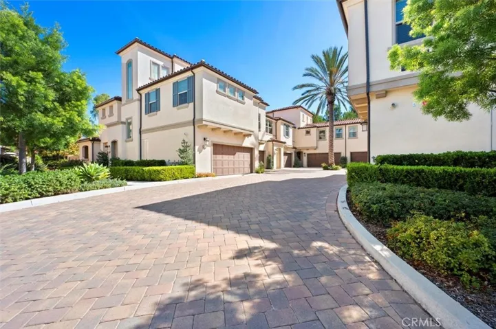 220 Finch, Lake Forest, California 92630
