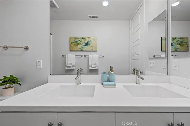 2nd Floor Hallway Bathroom