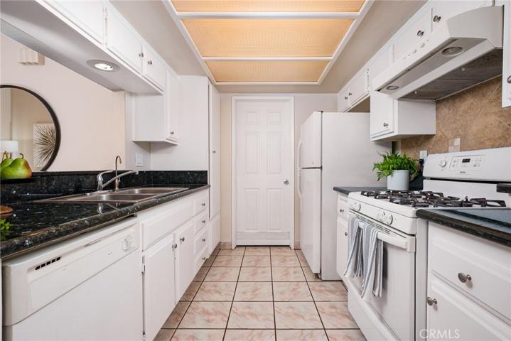 15810 Singing Woods Road, La Puente, California 91744