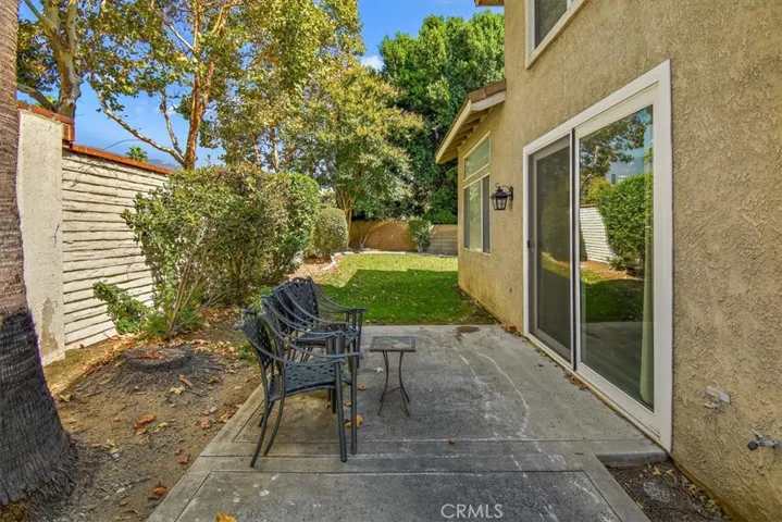 5538 Hunt Club Drive, Fontana, California 92336