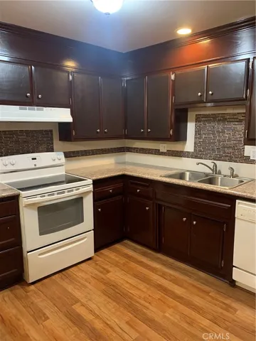 181 W Channel Islands Boulevard, Port Hueneme, California 93041