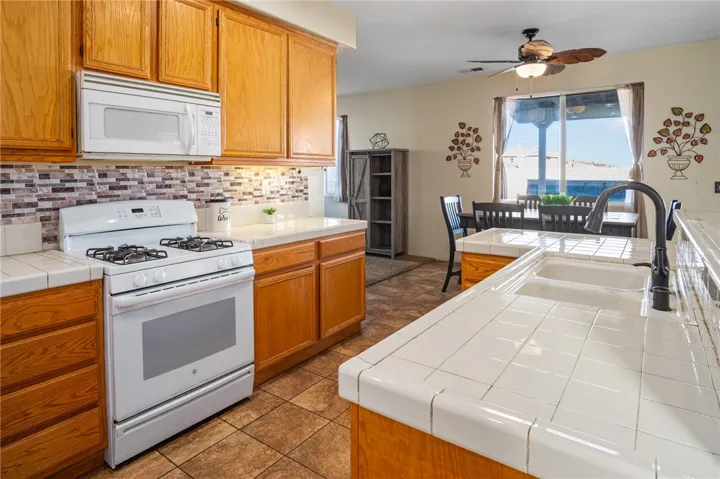 14531 Blue Sage Road, Adelanto, California 92301