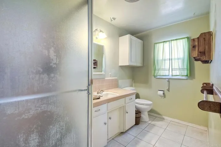 1134 Olive Avenue, Vista, California 92083