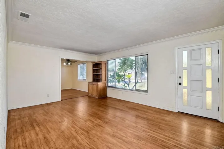 1134 Olive Avenue, Vista, California 92083
