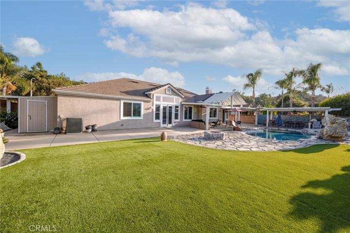 1027 Stonehedge Drive, Glendora, California 91740