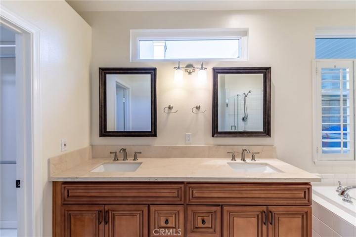 1027 Stonehedge Drive, Glendora, California 91740