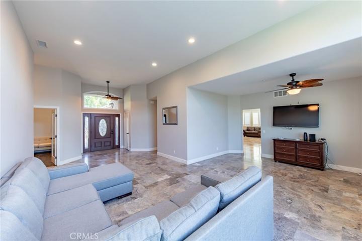 1027 Stonehedge Drive, Glendora, California 91740