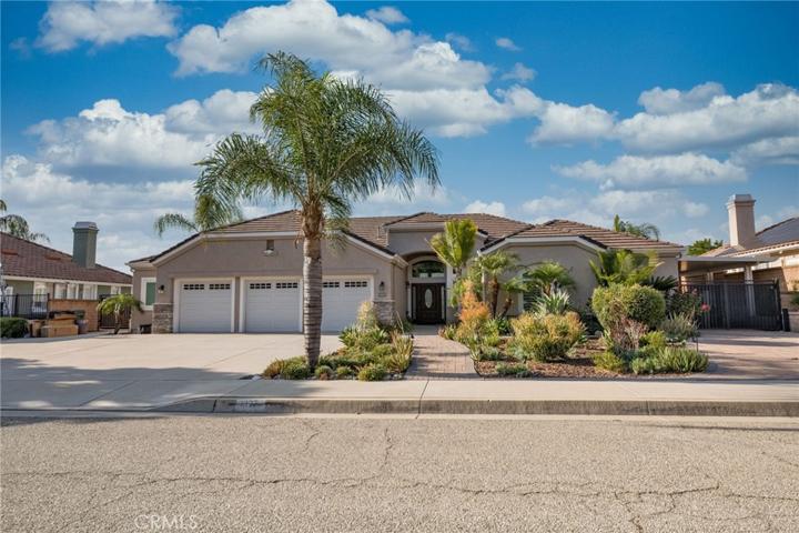 1027 Stonehedge Drive, Glendora, California 91740