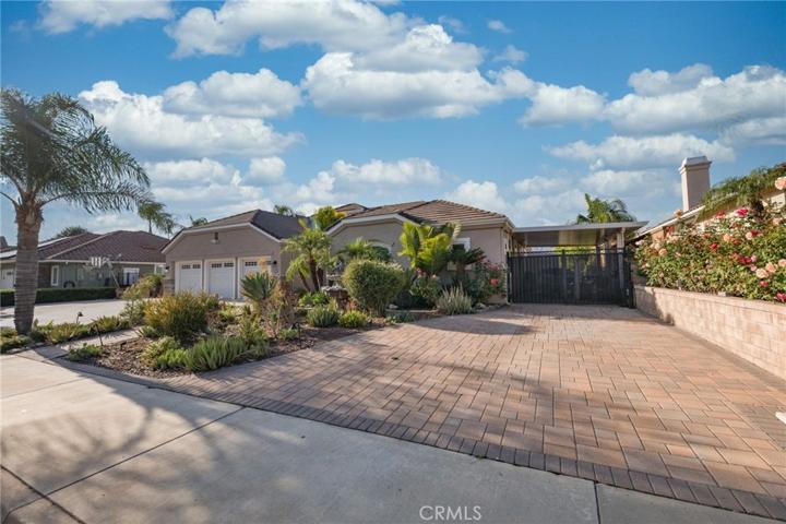 1027 Stonehedge Drive, Glendora, California 91740
