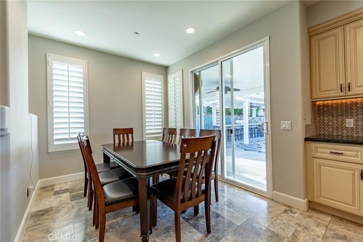 1027 Stonehedge Drive, Glendora, California 91740