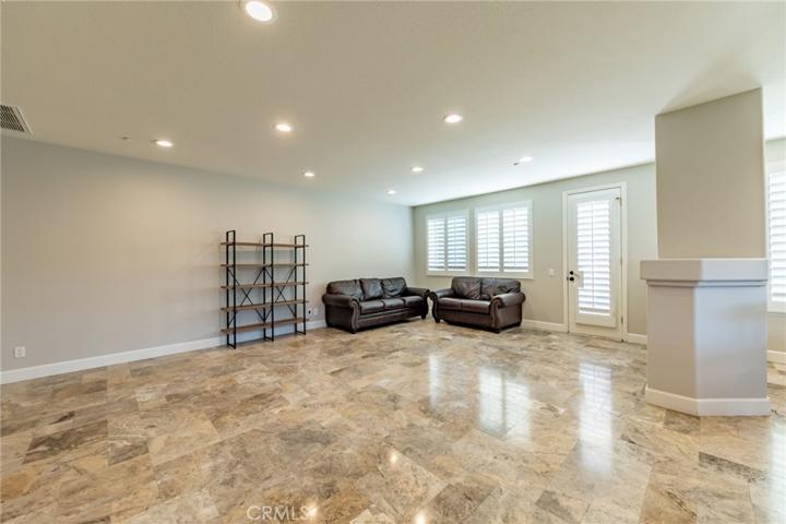 1027 Stonehedge Drive, Glendora, California 91740