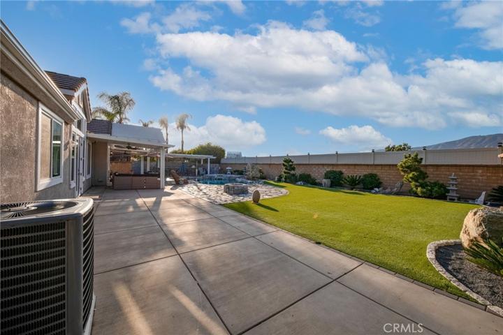 1027 Stonehedge Drive, Glendora, California 91740