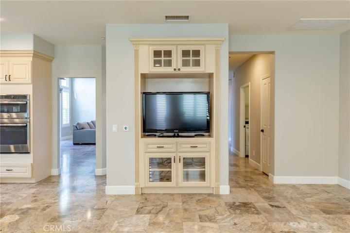 1027 Stonehedge Drive, Glendora, California 91740